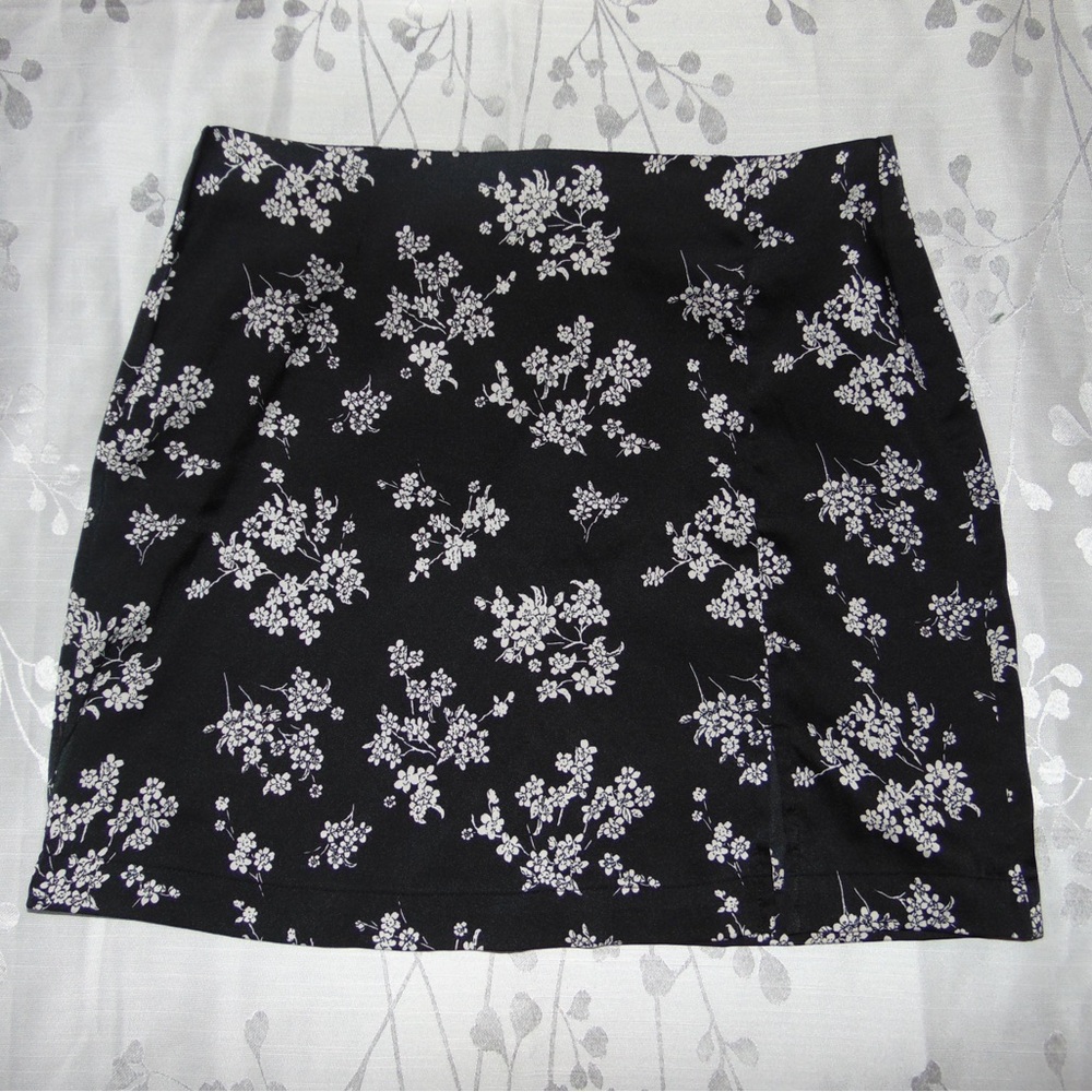 Floral Black Skirt